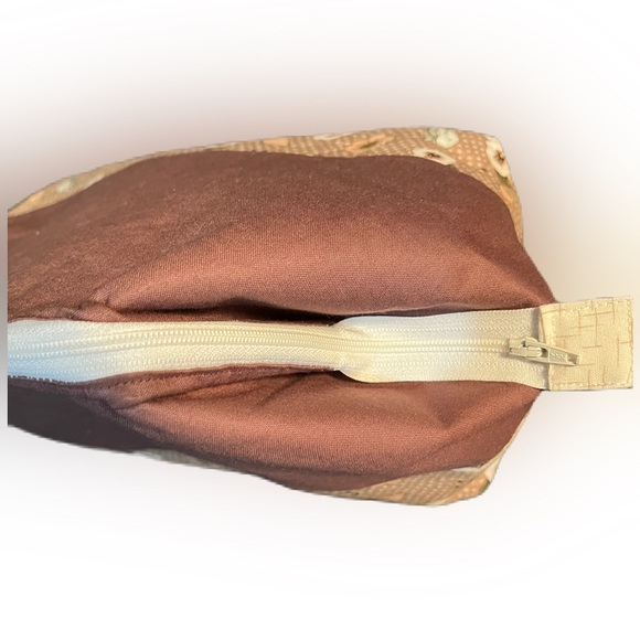 Big Cosmetic and Make-Up bag - Picture 4 of 11